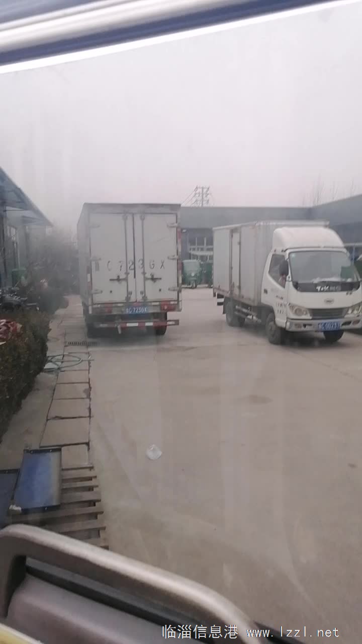 箱货驾驶