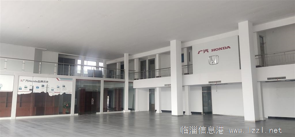 临淄大道一诺路口东200米路南，临淄大道983号院内，场地近40亩，房屋、展厅、场地对外出 租。